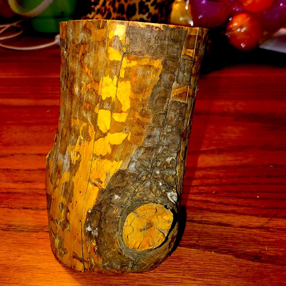 Secret jewelry hiding wood piece